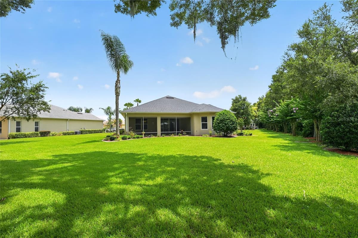 10216 JULIA ISLES AVENUE — photo 48 of 56