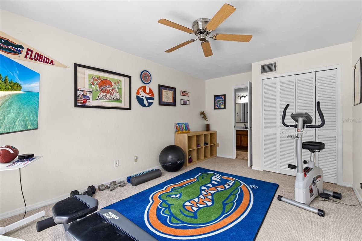 933 BEARDED OAKS TERRACE — photo 18 of 38
