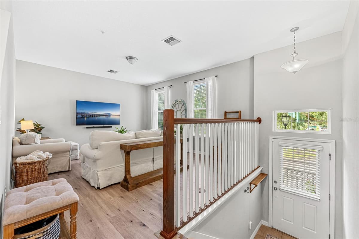1380 MILL STREAM LANE — photo 5 of 33