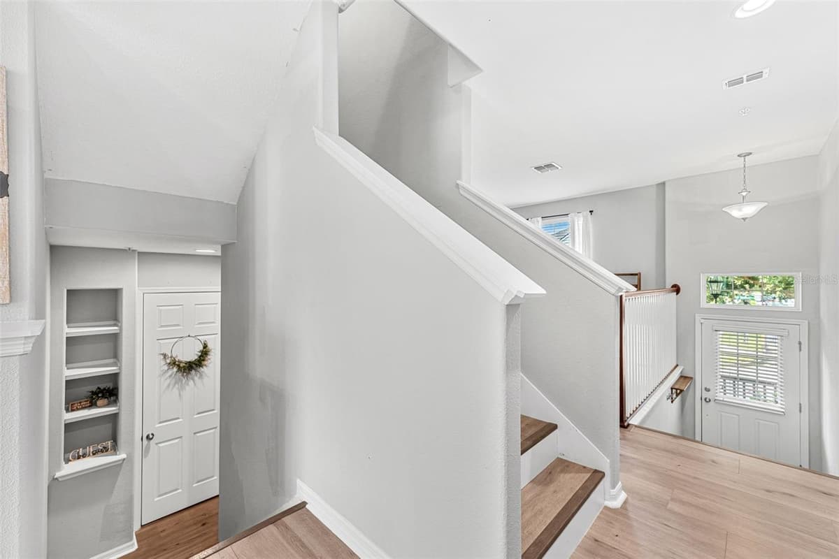 1380 MILL STREAM LANE — photo 11 of 33