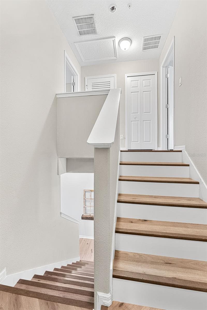 1380 MILL STREAM LANE — photo 22 of 33