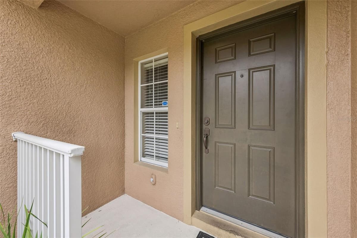 4246 TRIDENT POINT — photo 2 of 37