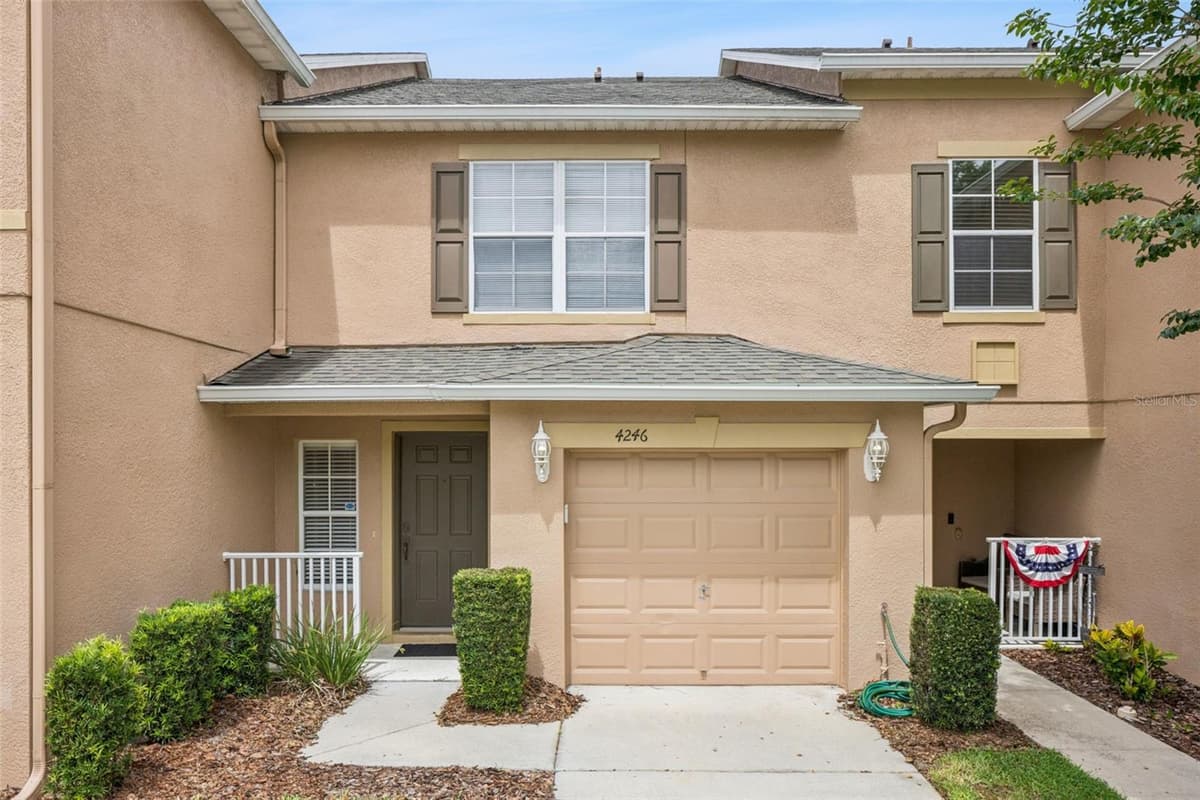 4246 TRIDENT POINT — photo 1 of 37