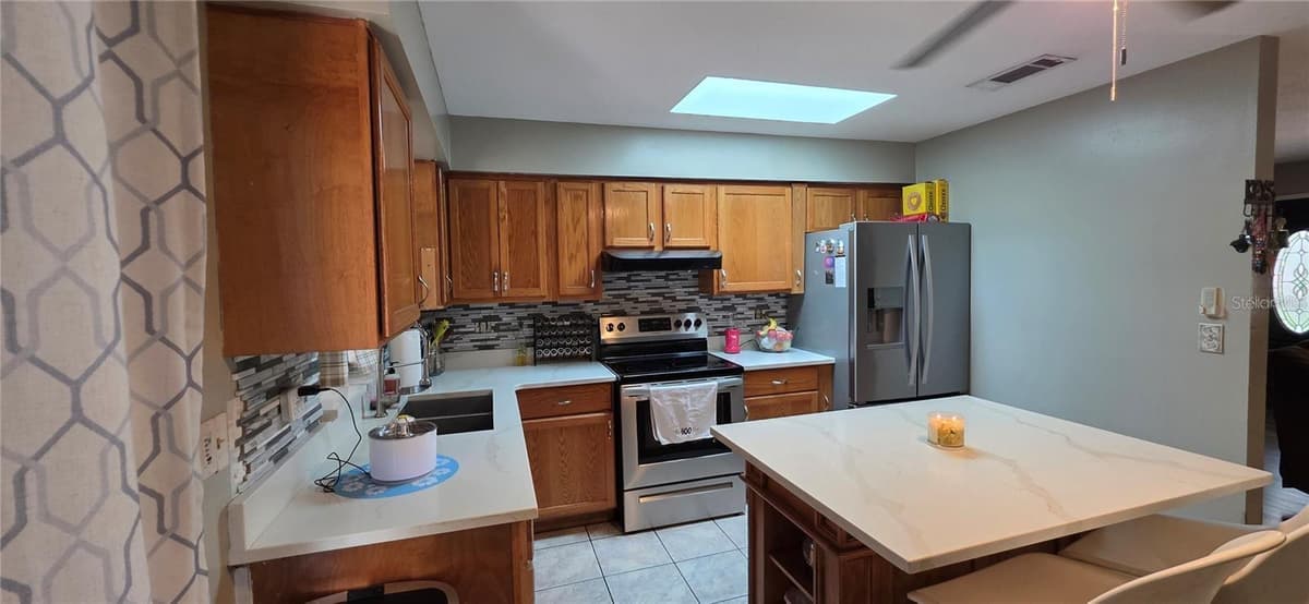 1302 CENTER STREET — photo 7 of 15