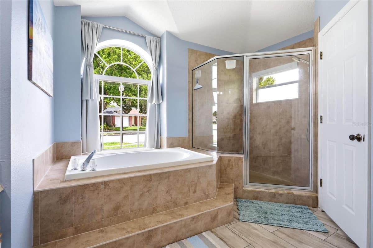 1007 EAGENS CREEK COURT — photo 14 of 61