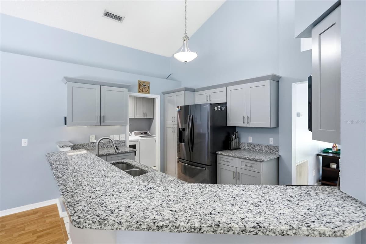 1007 EAGENS CREEK COURT — photo 22 of 61