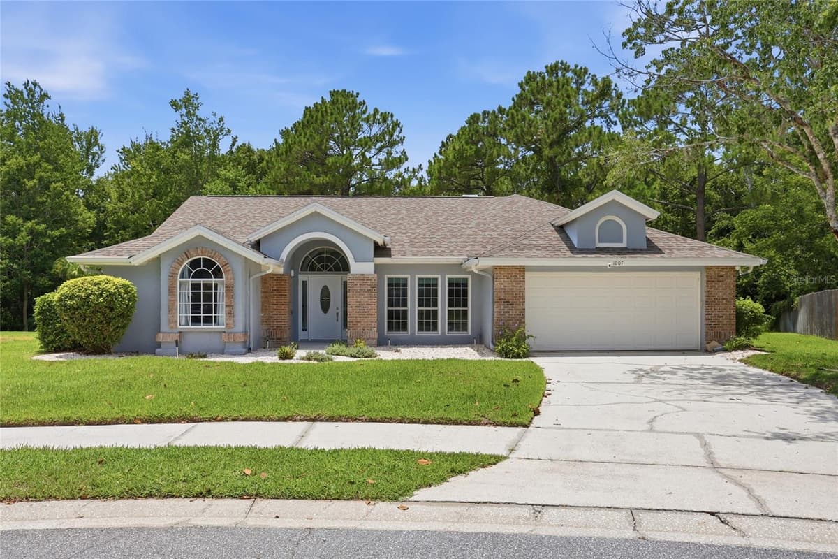 1007 EAGENS CREEK COURT — photo 1 of 61
