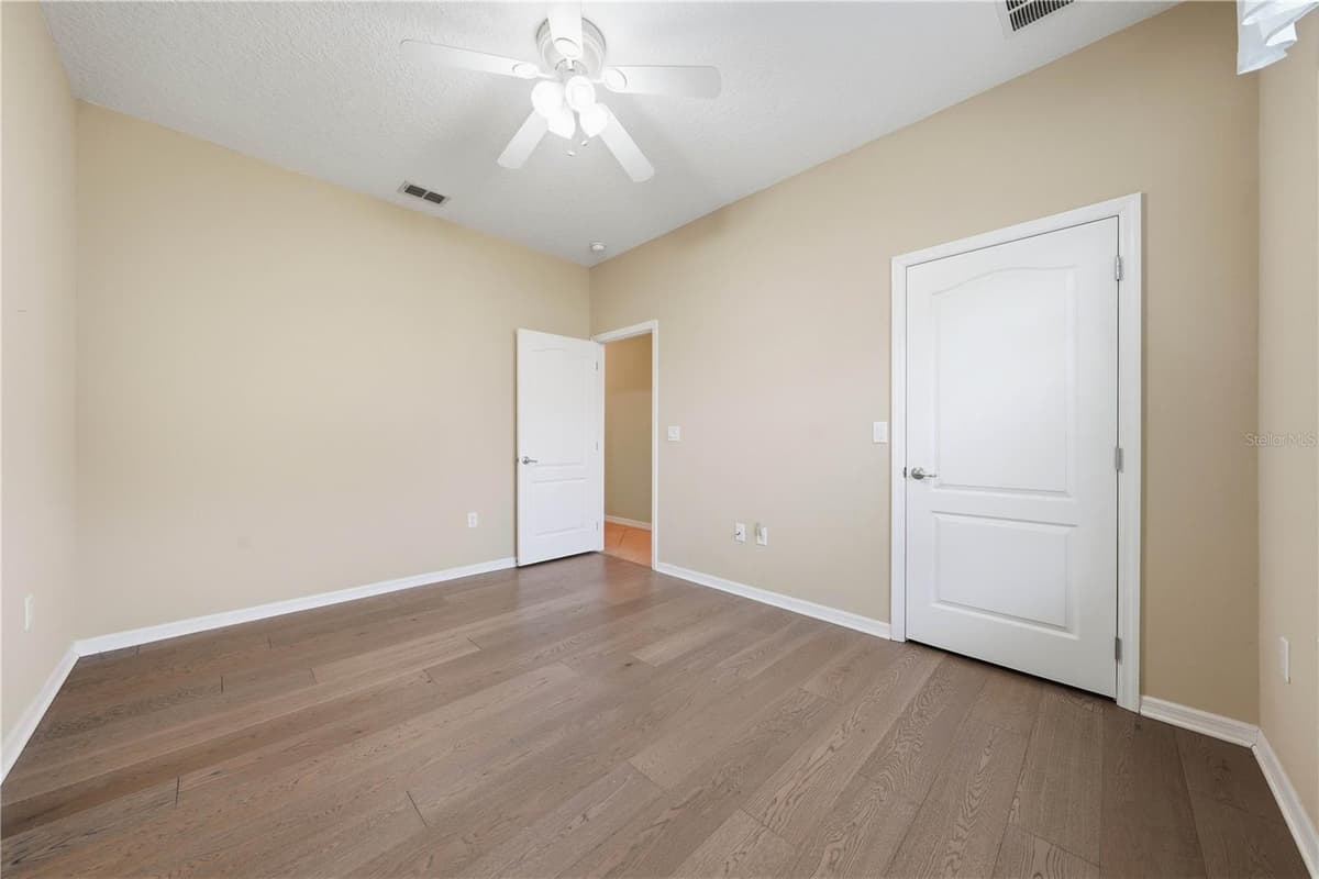 81 TWIN LAKE CIR — photo 26 of 62
