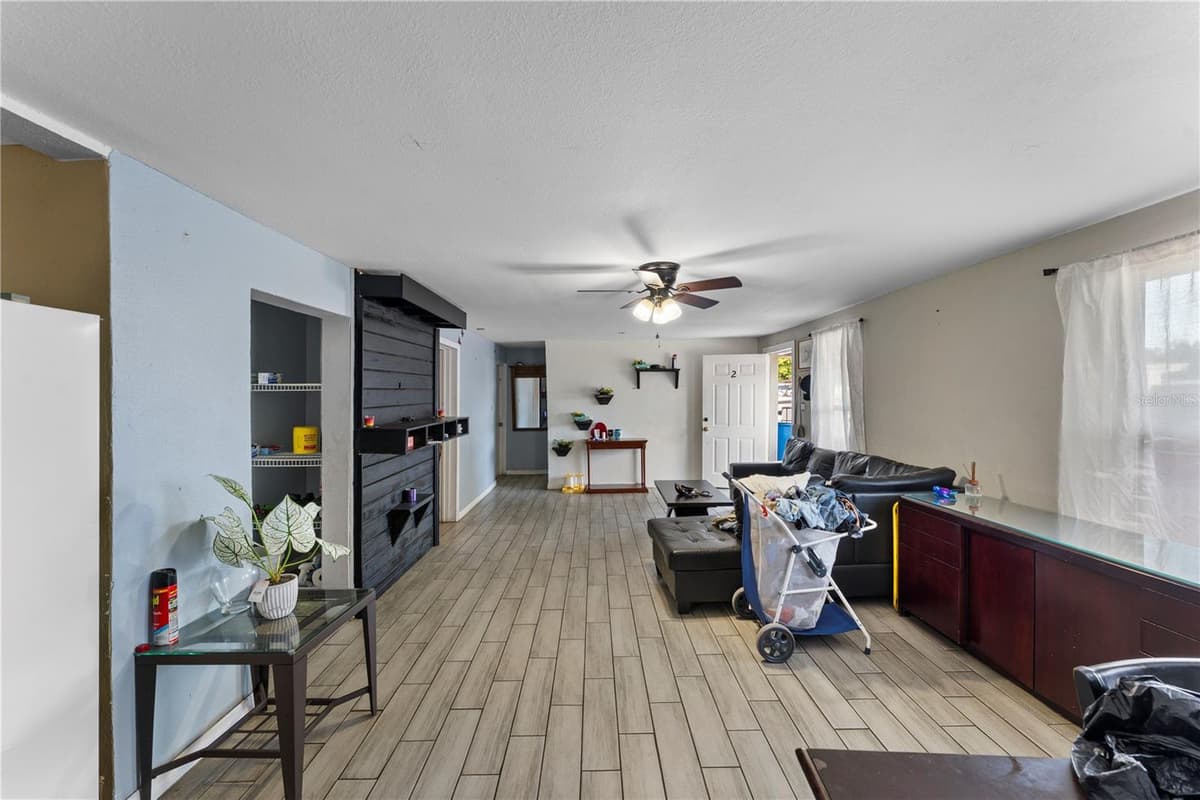 5712 15TH STREET — photo 3 of 44