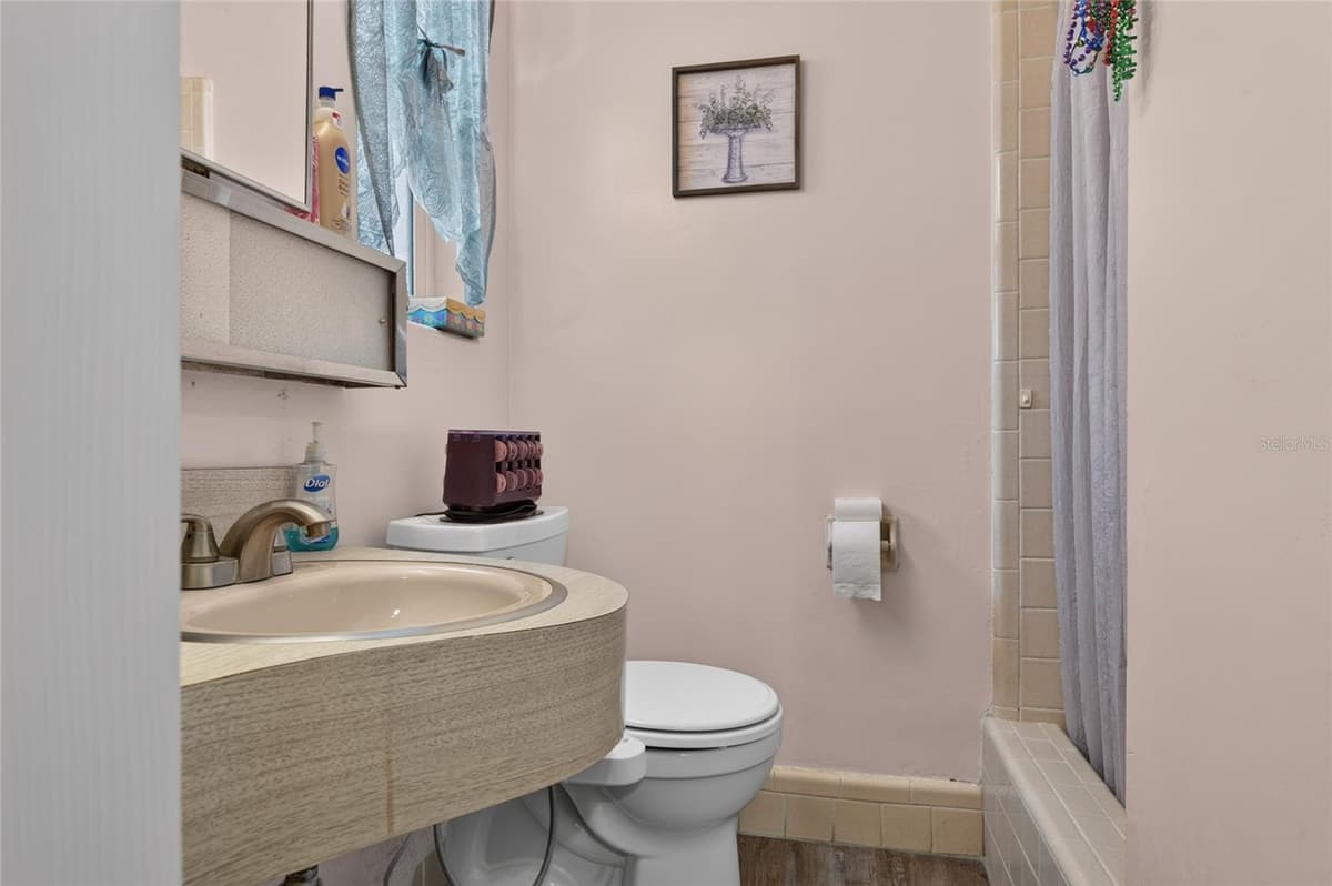 6 HIGHRIDGE ROAD — photo 13 of 14