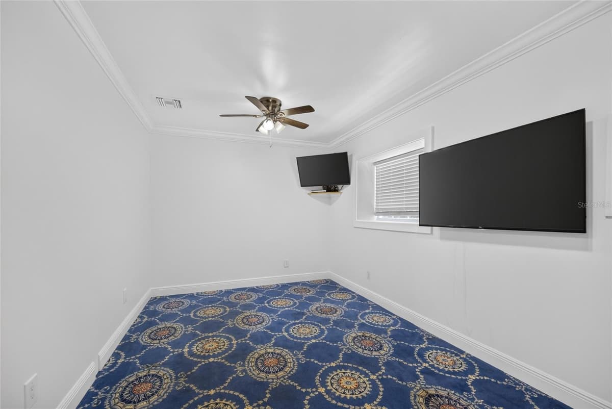 357 WALTER PLACE — photo 31 of 37