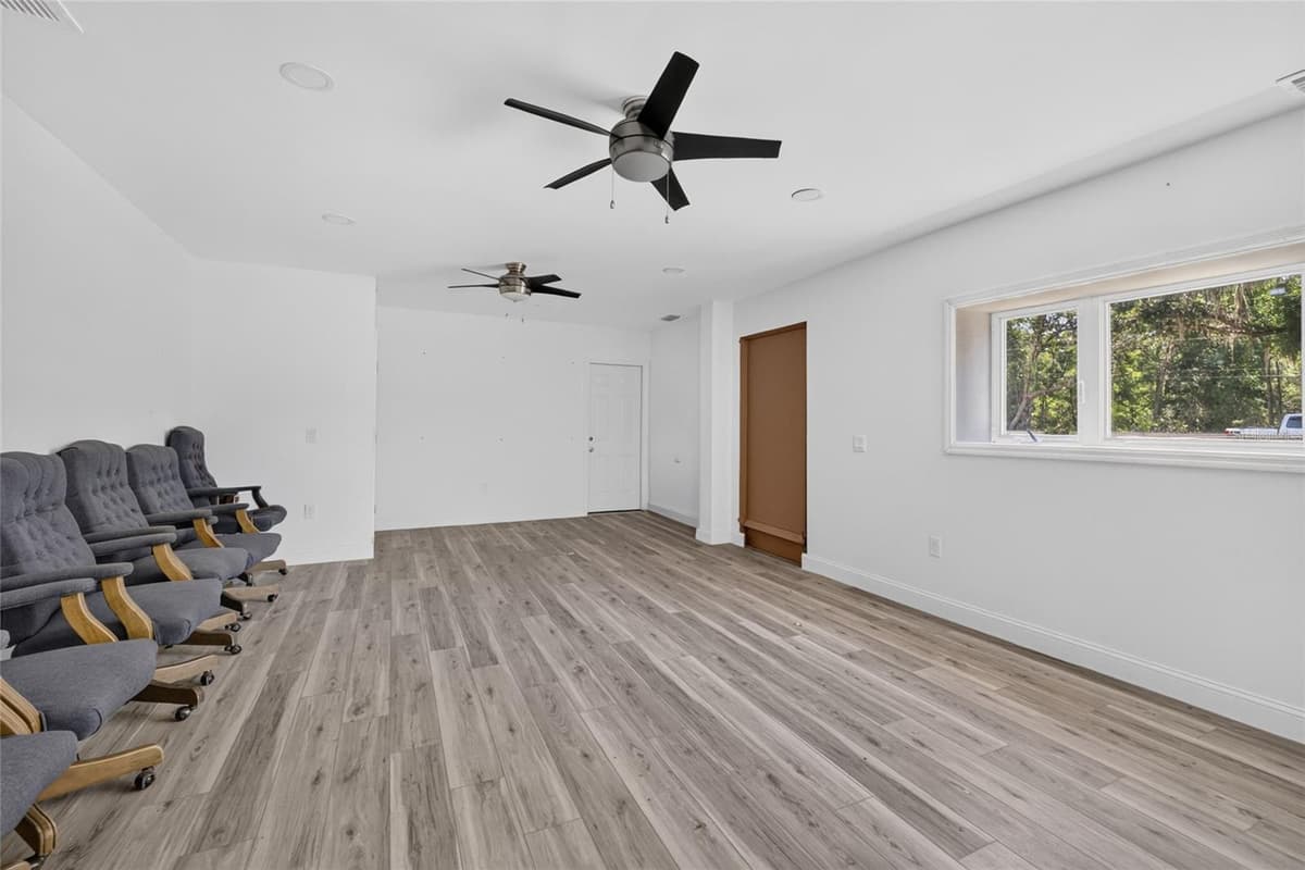357 WALTER PLACE — photo 33 of 37
