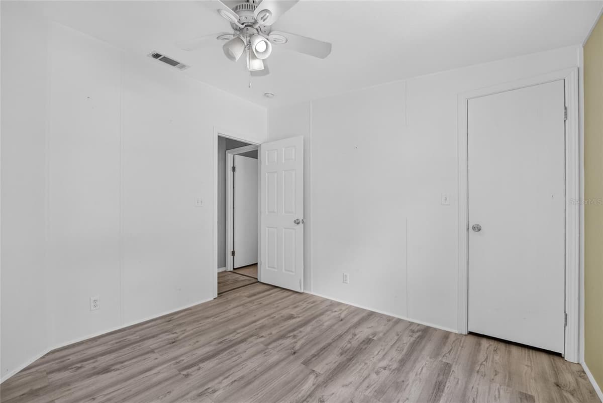 357 WALTER PLACE — photo 15 of 37