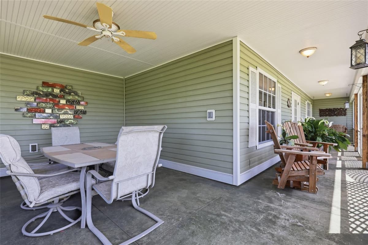 1277 EAST CREEK TRAIL — photo 4 of 51