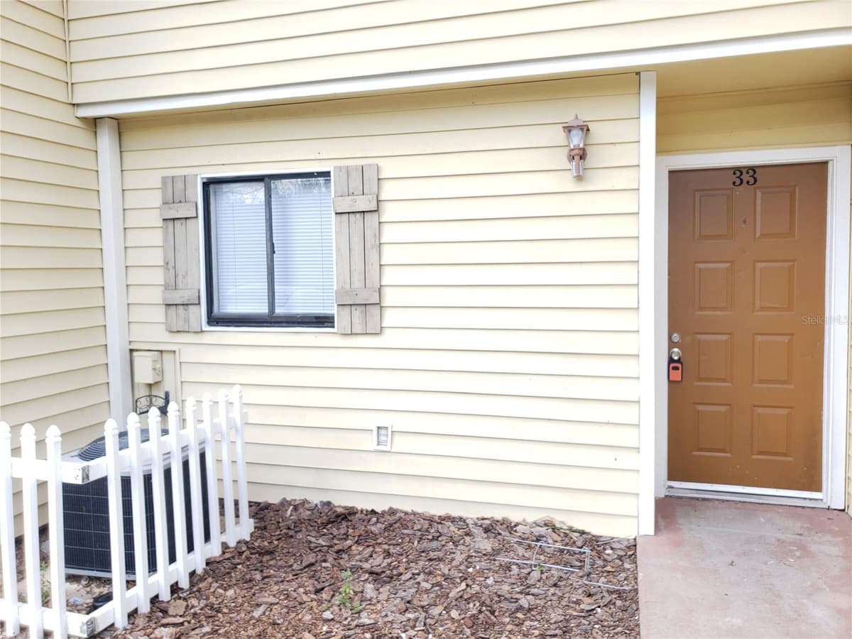 22706 GAGE LOOP — photo 18 of 30