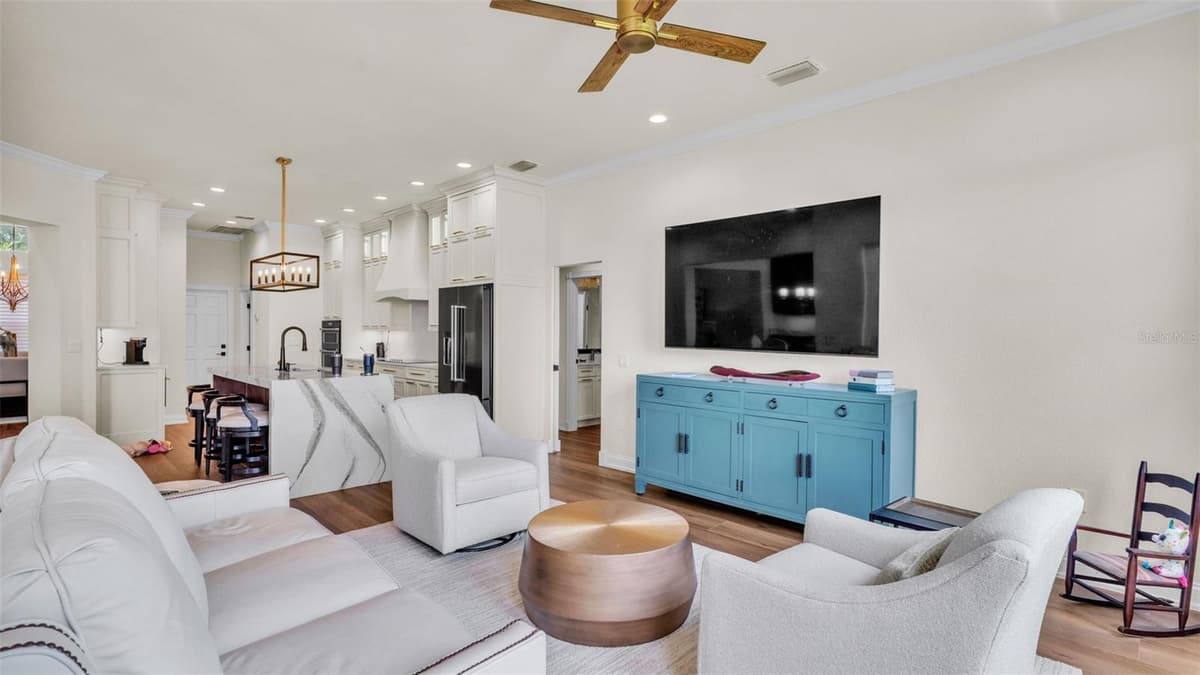 237 KENT COURT — photo 45 of 78