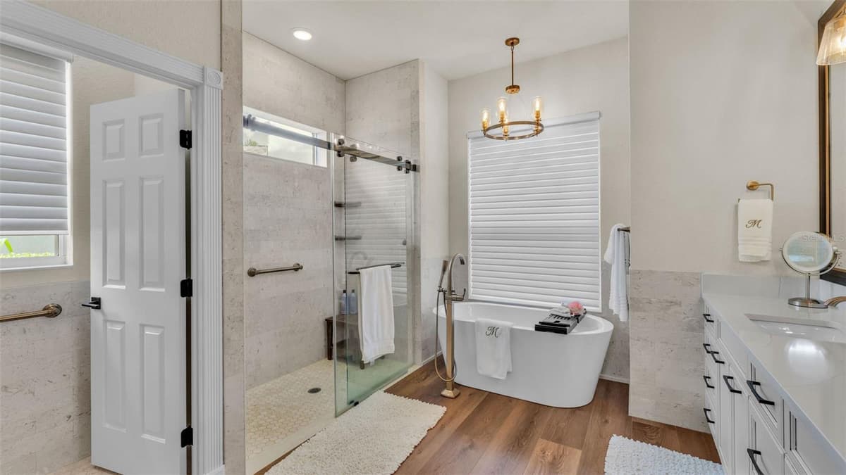 237 KENT COURT — photo 68 of 78