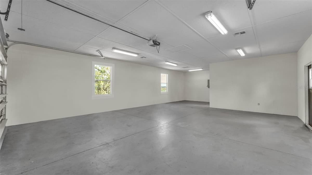 237 KENT COURT — photo 26 of 78
