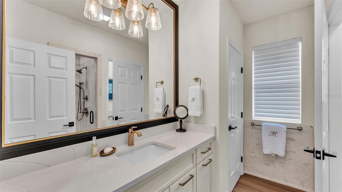 237 KENT COURT — photo 59 of 78