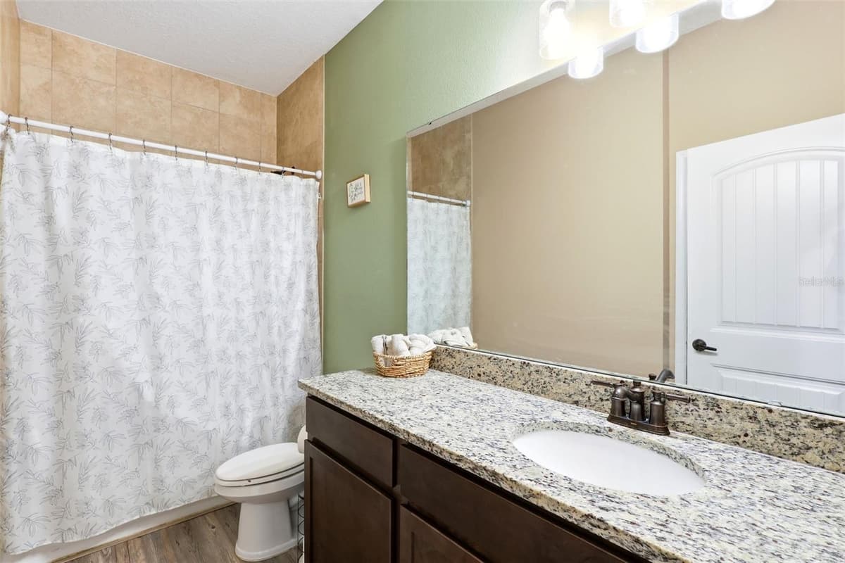 425 SPRING GARDEN AVENUE — photo 21 of 40