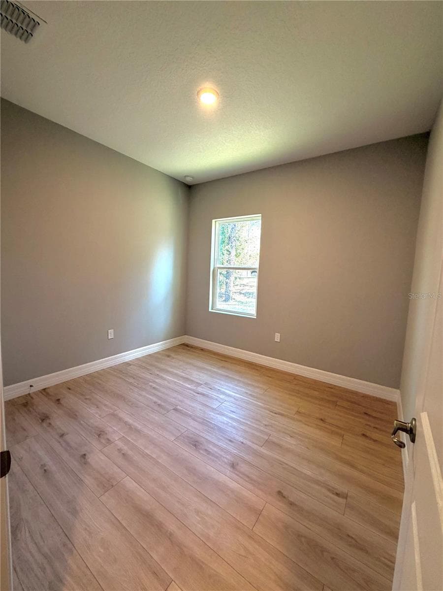 5226 PRENTICE LANE — photo 21 of 27