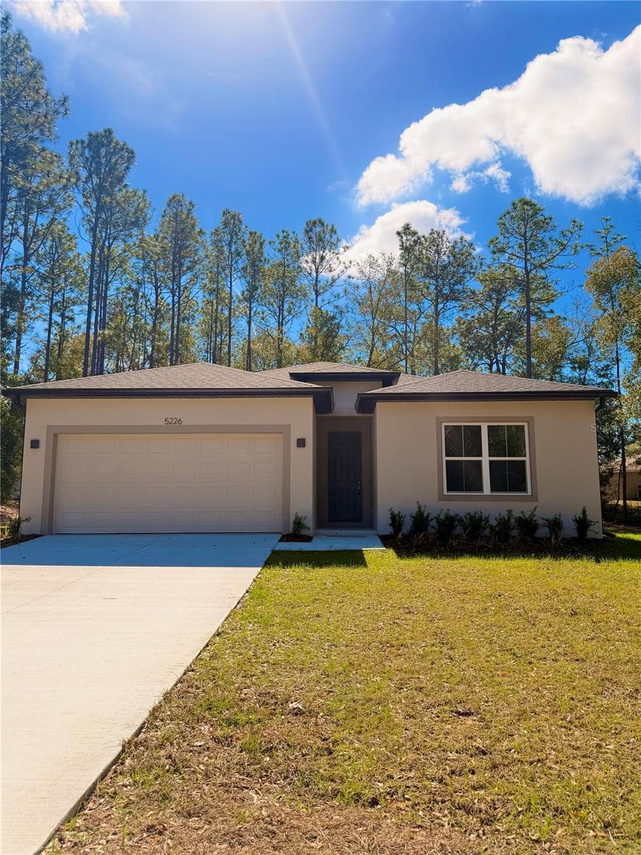 5226 PRENTICE LANE — photo 1 of 27
