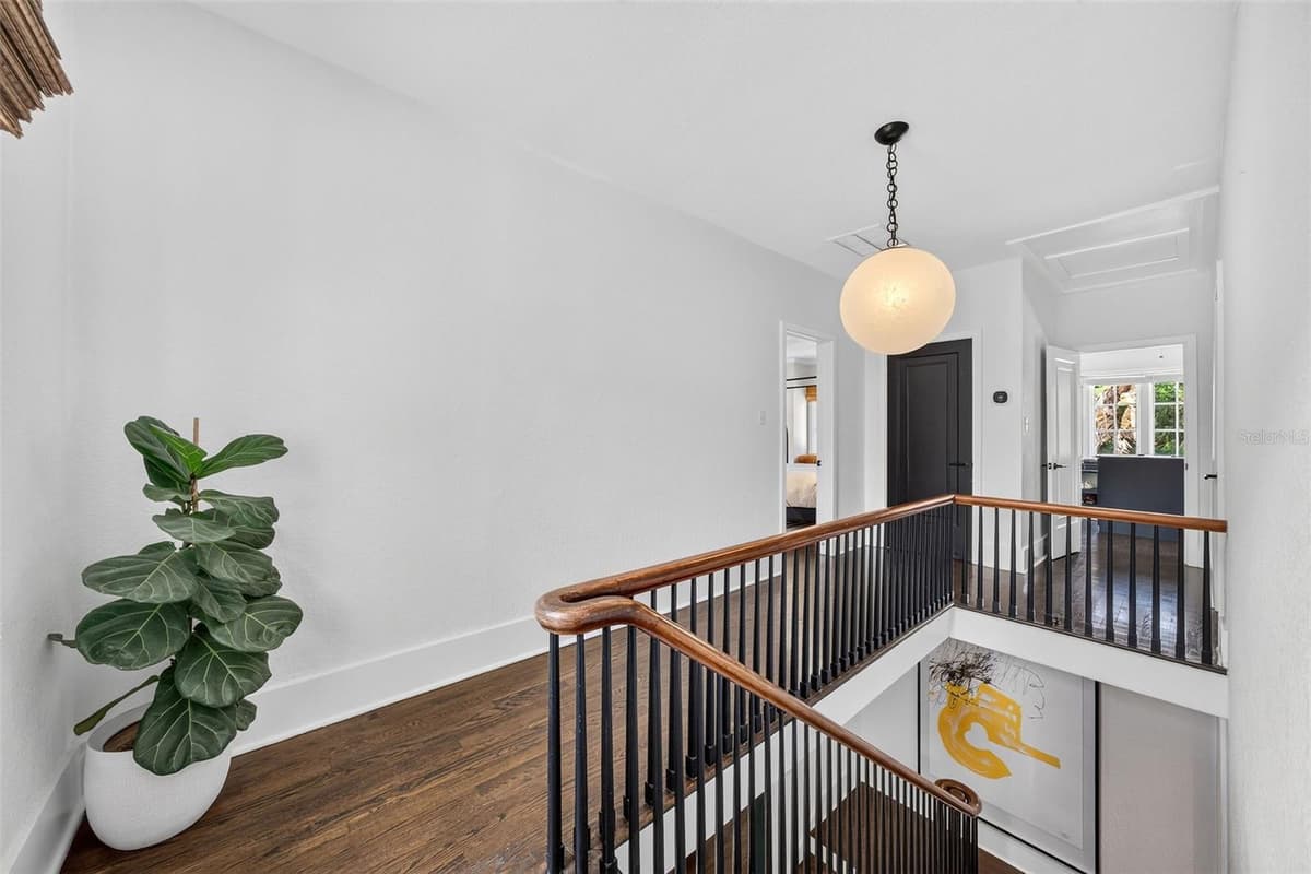 906 ALHAMBRA COURT — photo 37 of 71