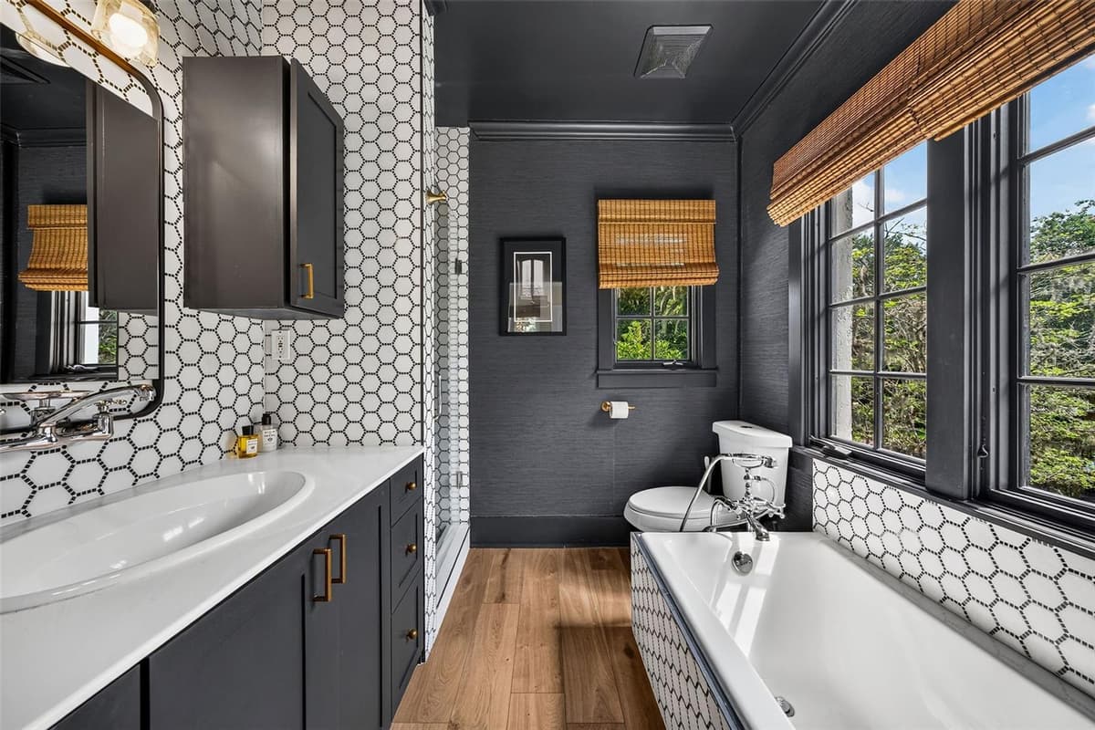 906 ALHAMBRA COURT — photo 43 of 71
