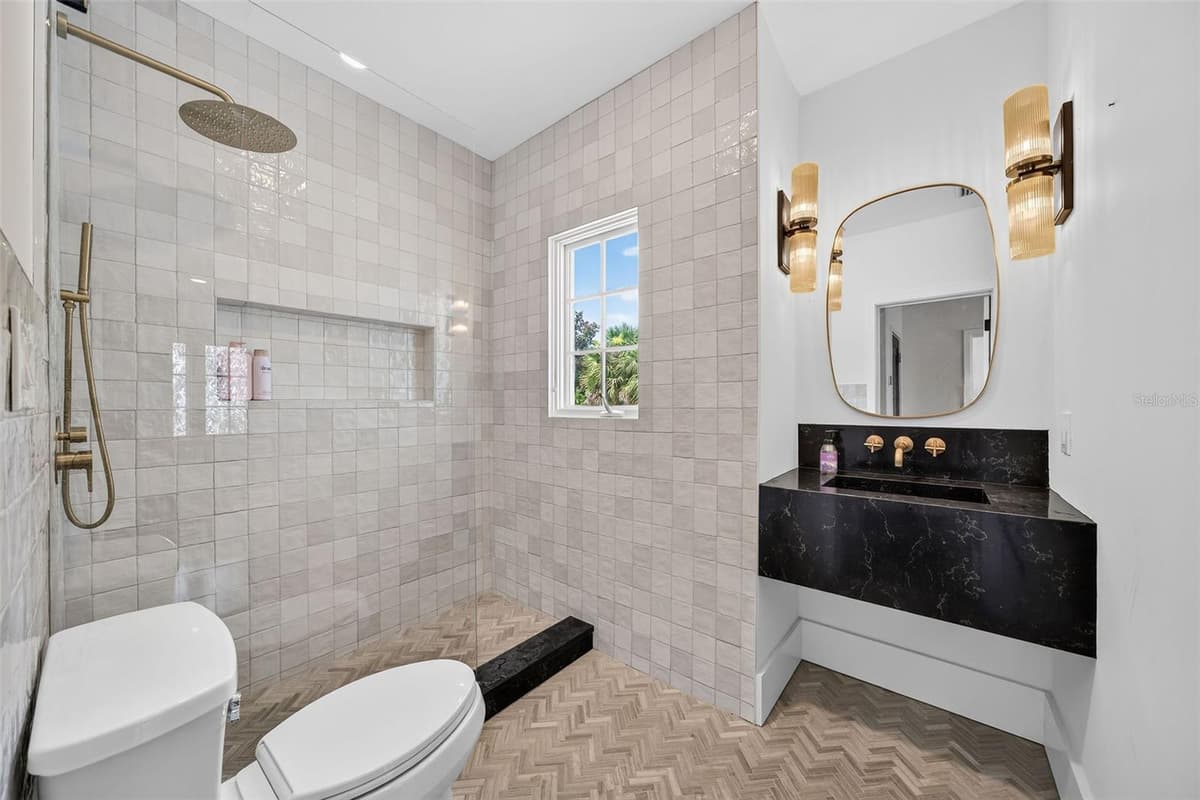 906 ALHAMBRA COURT — photo 49 of 71