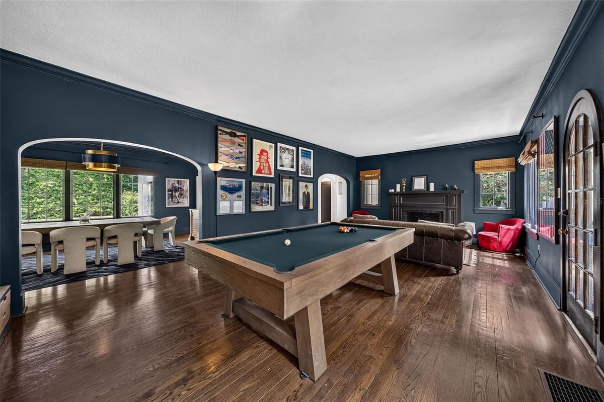 906 ALHAMBRA COURT — photo 14 of 71
