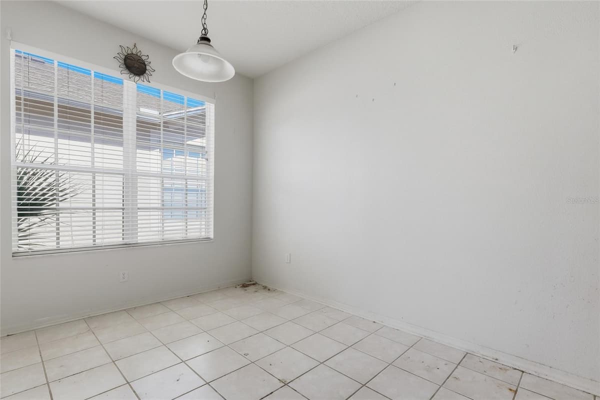 31421 SHAKER CIRCLE — photo 17 of 24