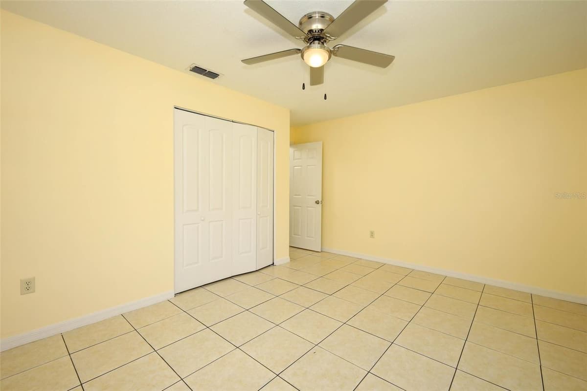 586 TULANE DRIVE — photo 16 of 31