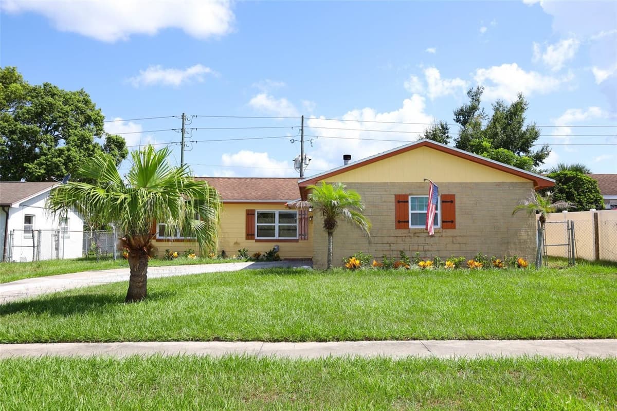 586 TULANE DRIVE — photo 1 of 31
