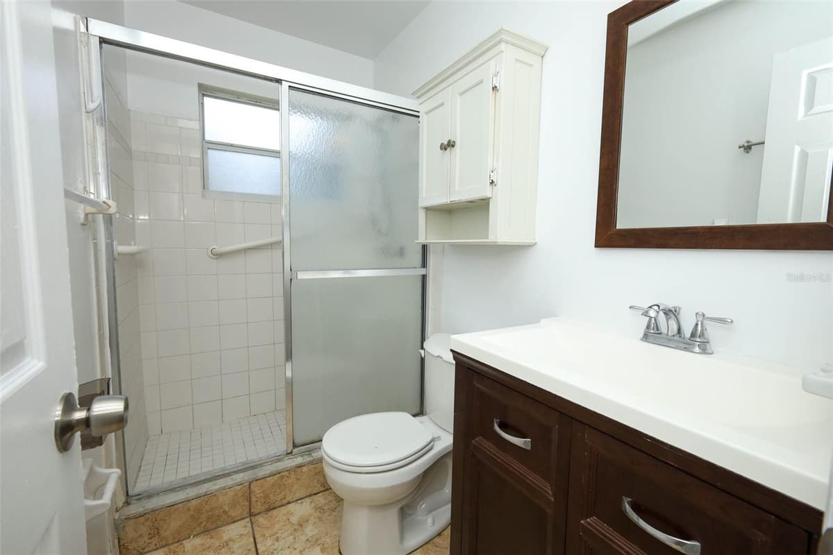 586 TULANE DRIVE — photo 17 of 31