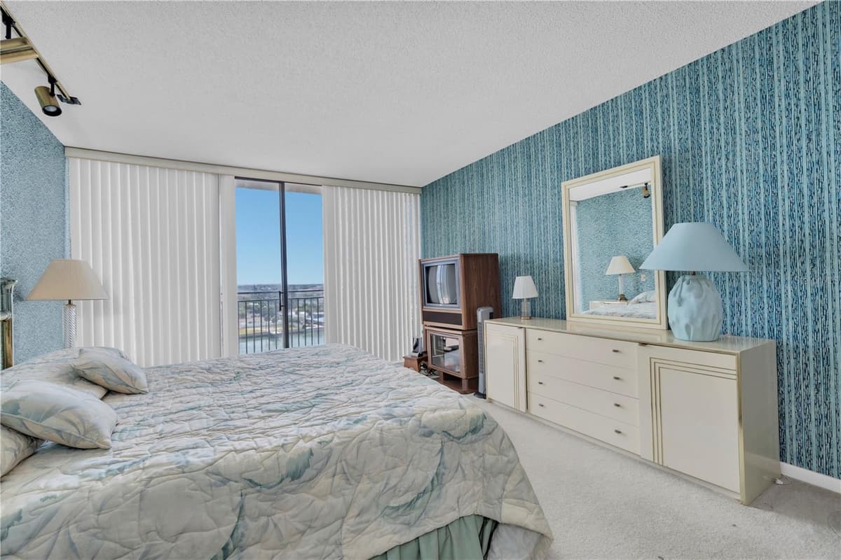 7600 BAYSHORE DRIVE — photo 19 of 48