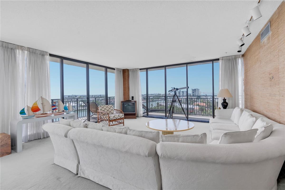 7600 BAYSHORE DRIVE — photo 6 of 48