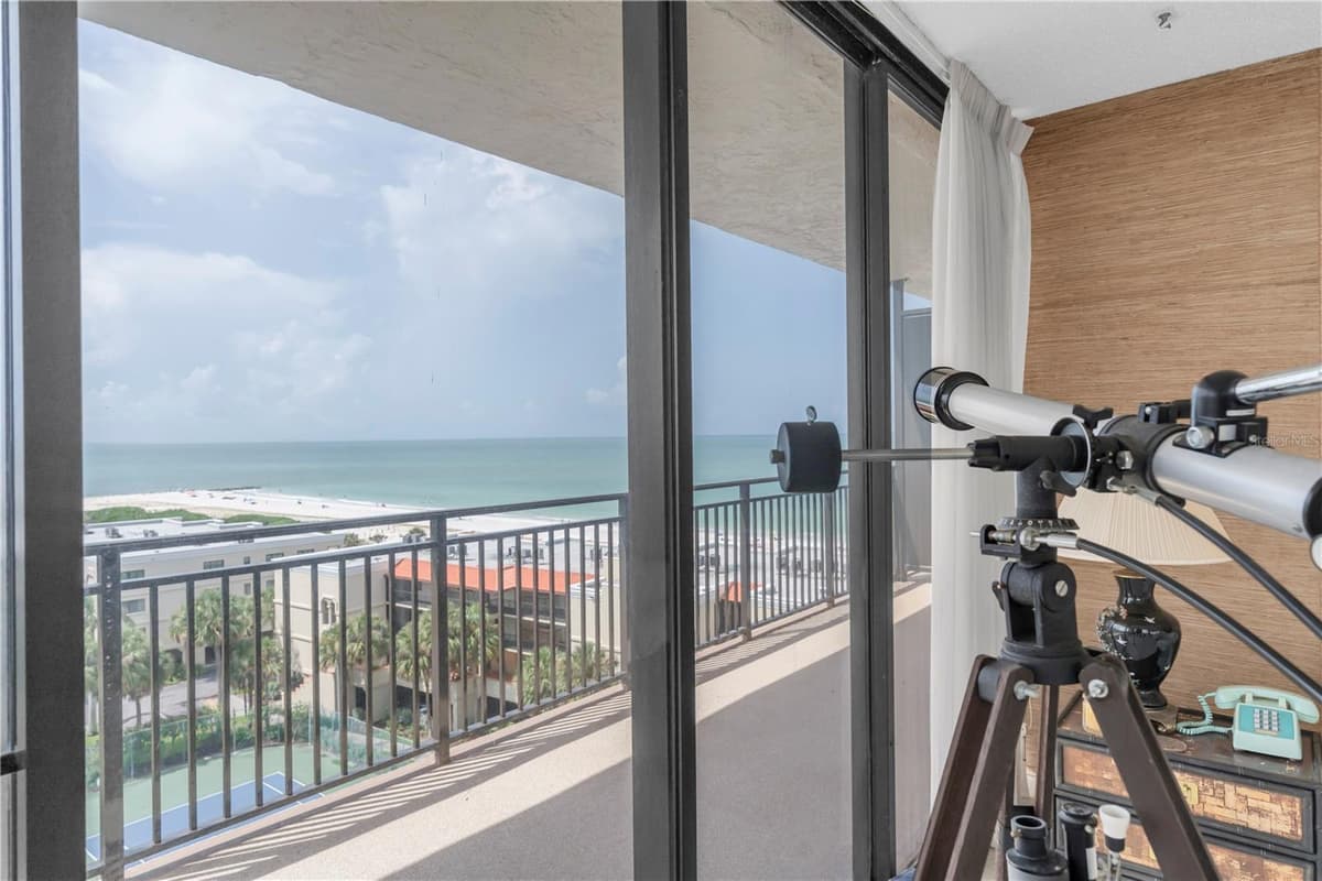 7600 BAYSHORE DRIVE — photo 8 of 48