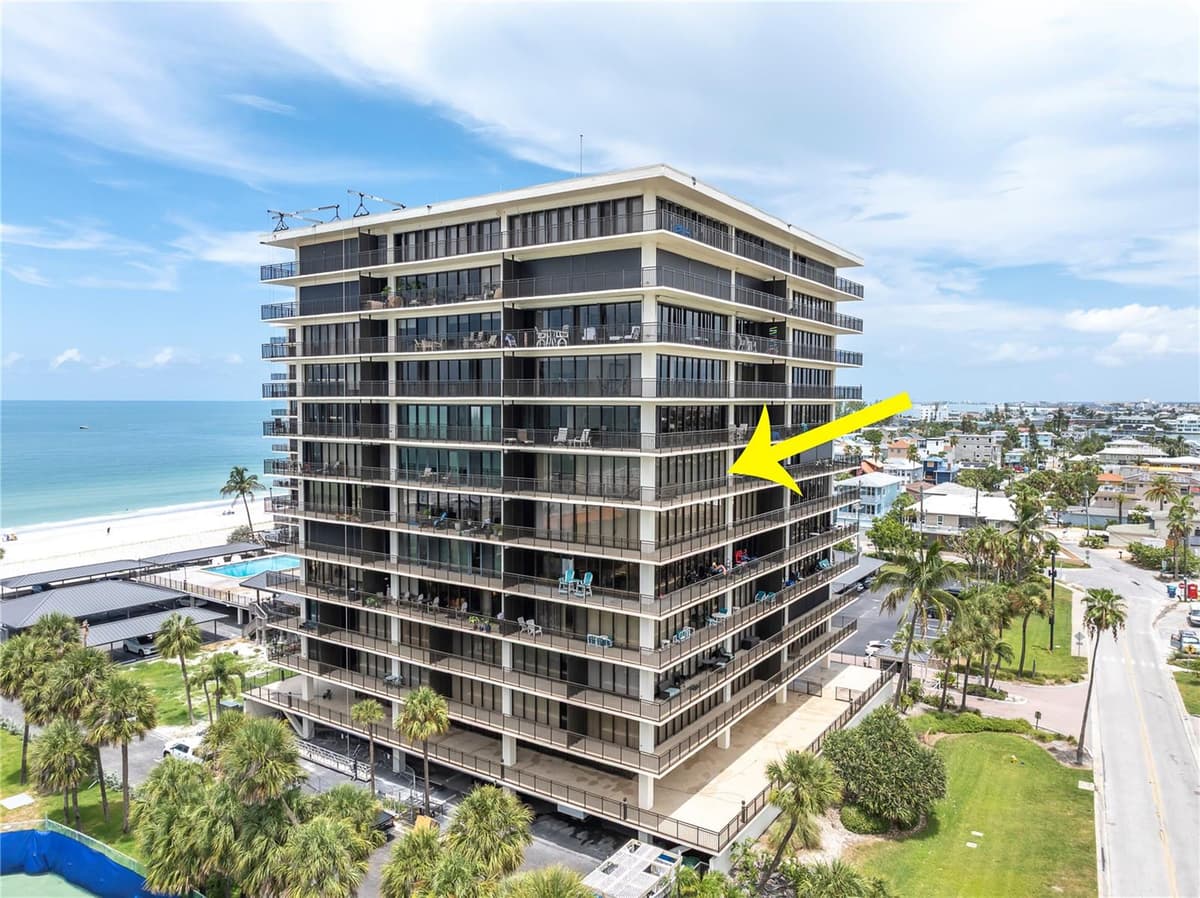 7600 BAYSHORE DRIVE — photo 2 of 48