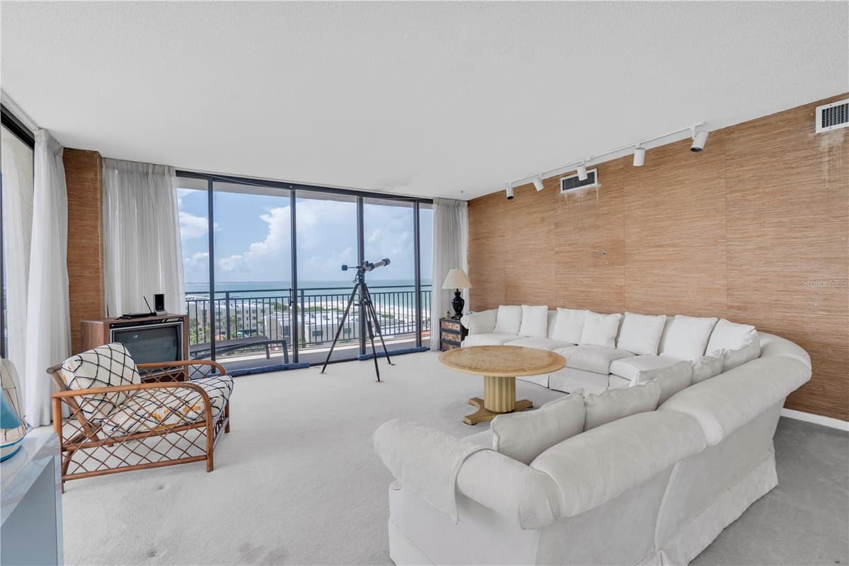 7600 BAYSHORE DRIVE — photo 7 of 48