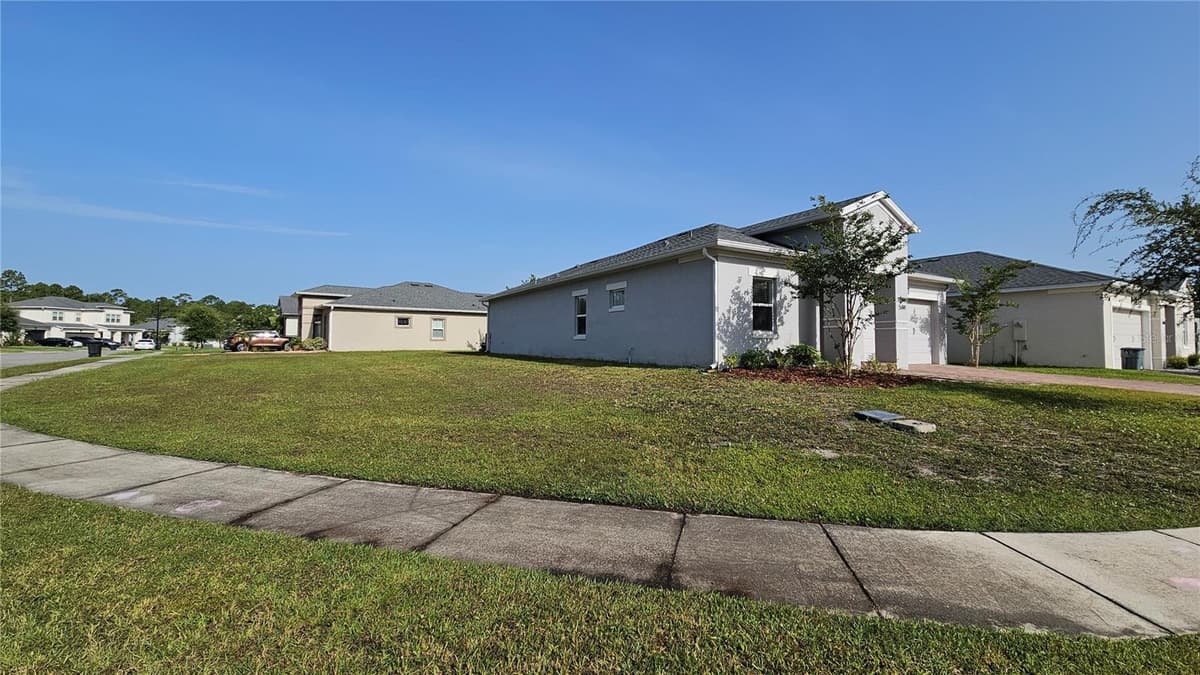 5614 ESTERO LOOP — photo 16 of 18