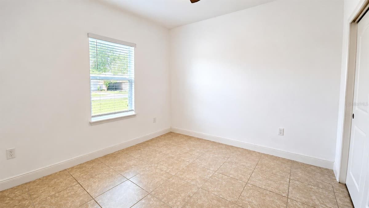 5614 ESTERO LOOP — photo 12 of 18