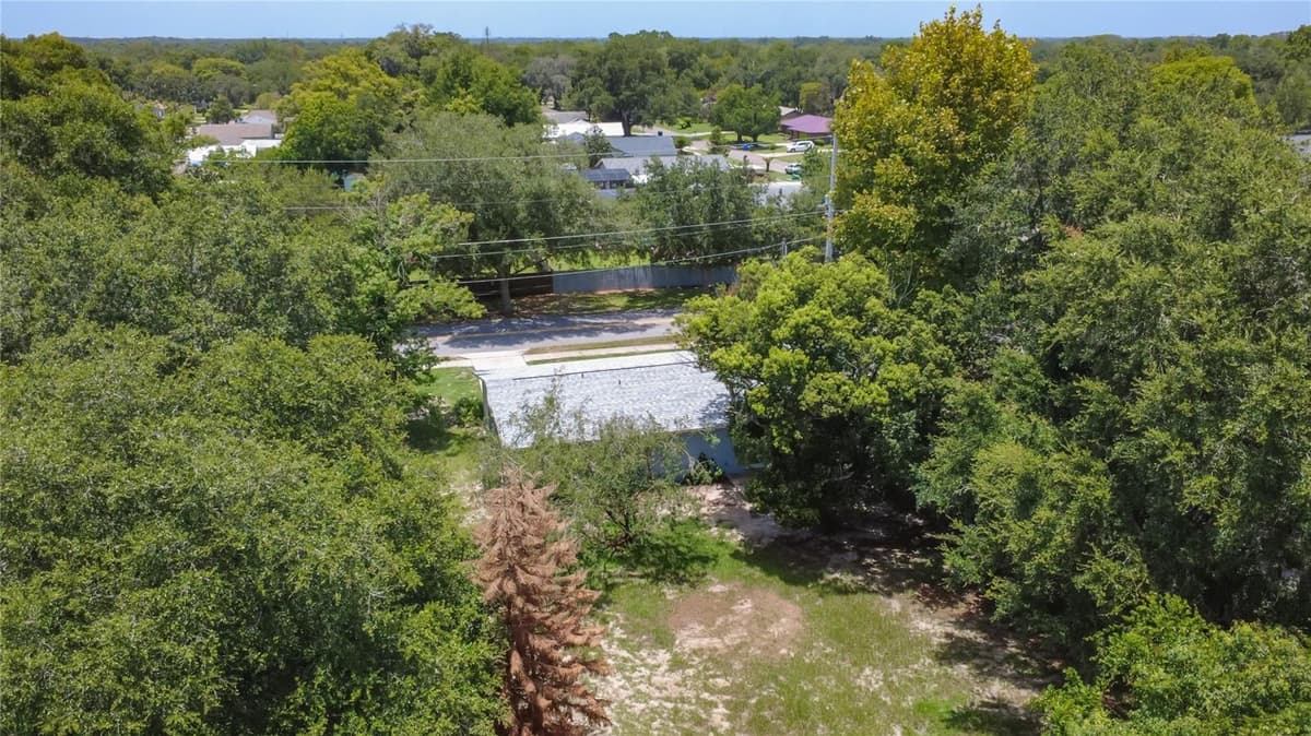 460 PINE AVENUE — photo 46 of 47