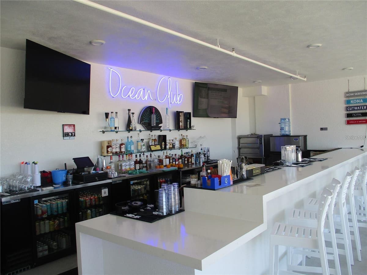 11500 GULF BOULEVARD — photo 30 of 43