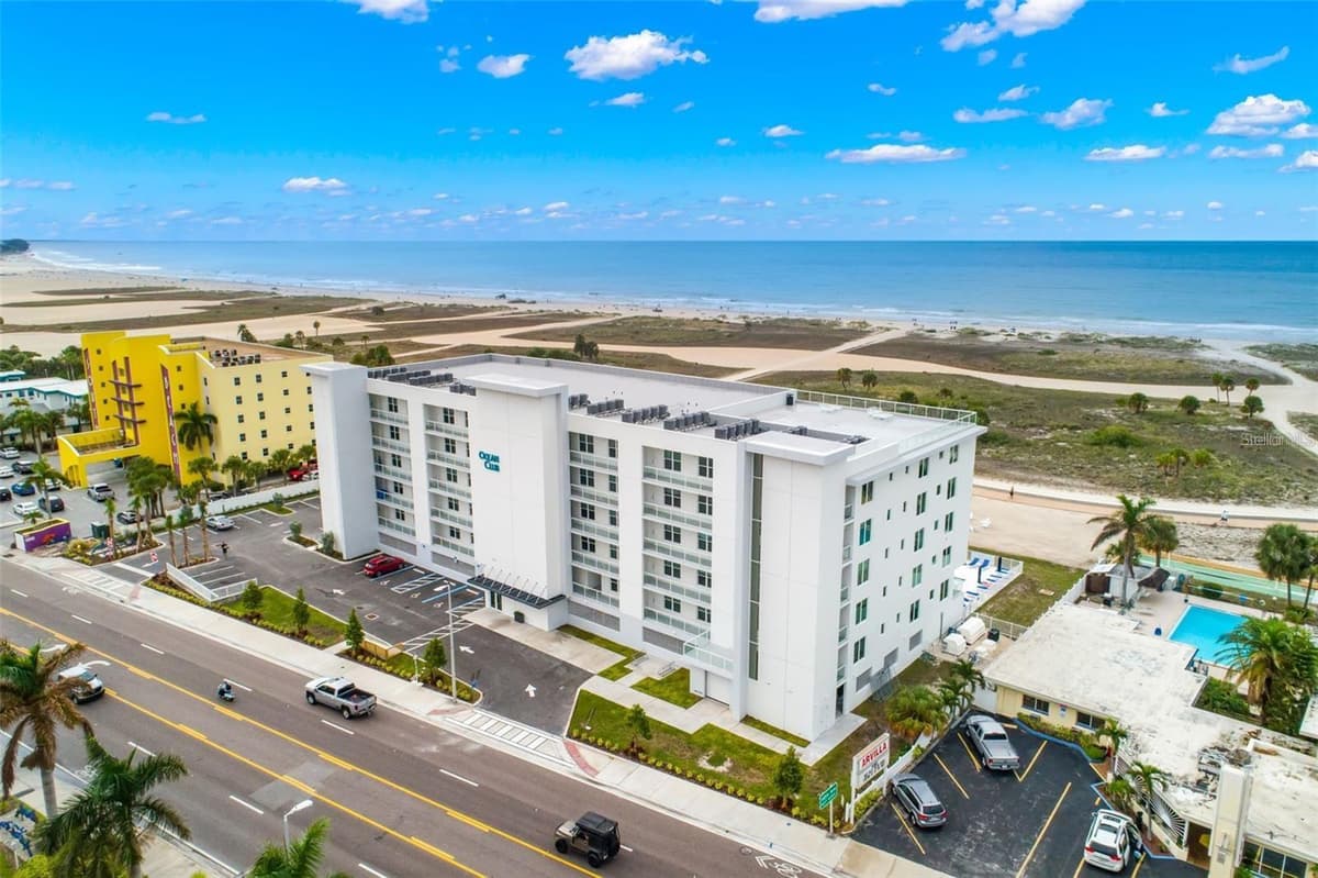 11500 GULF BOULEVARD — photo 38 of 43