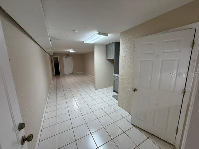 15 UTILITY DRIVE — photo 3 of 9