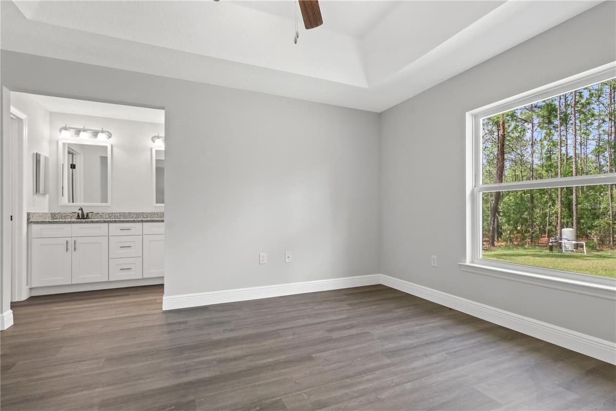 4372 MERCEDES STREET — photo 16 of 29