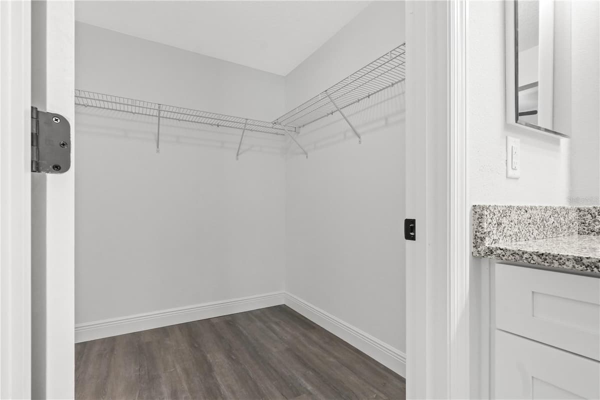 4372 MERCEDES STREET — photo 18 of 29