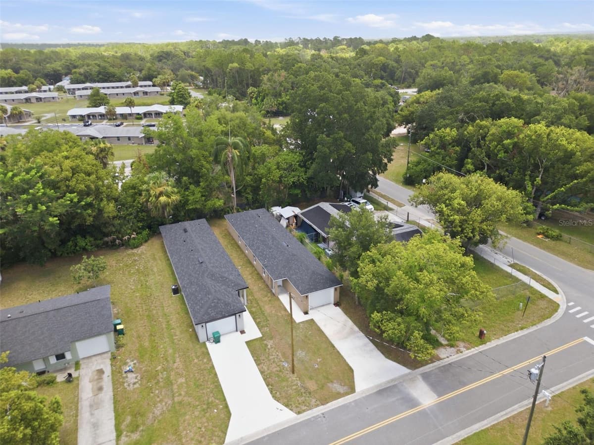 2107 SUANEE AVENUE — photo 24 of 29