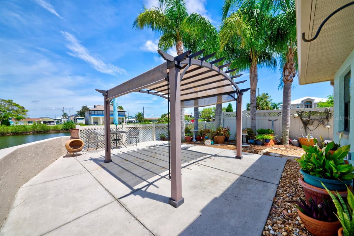 4266 DELEON DRIVE — photo 49 of 65