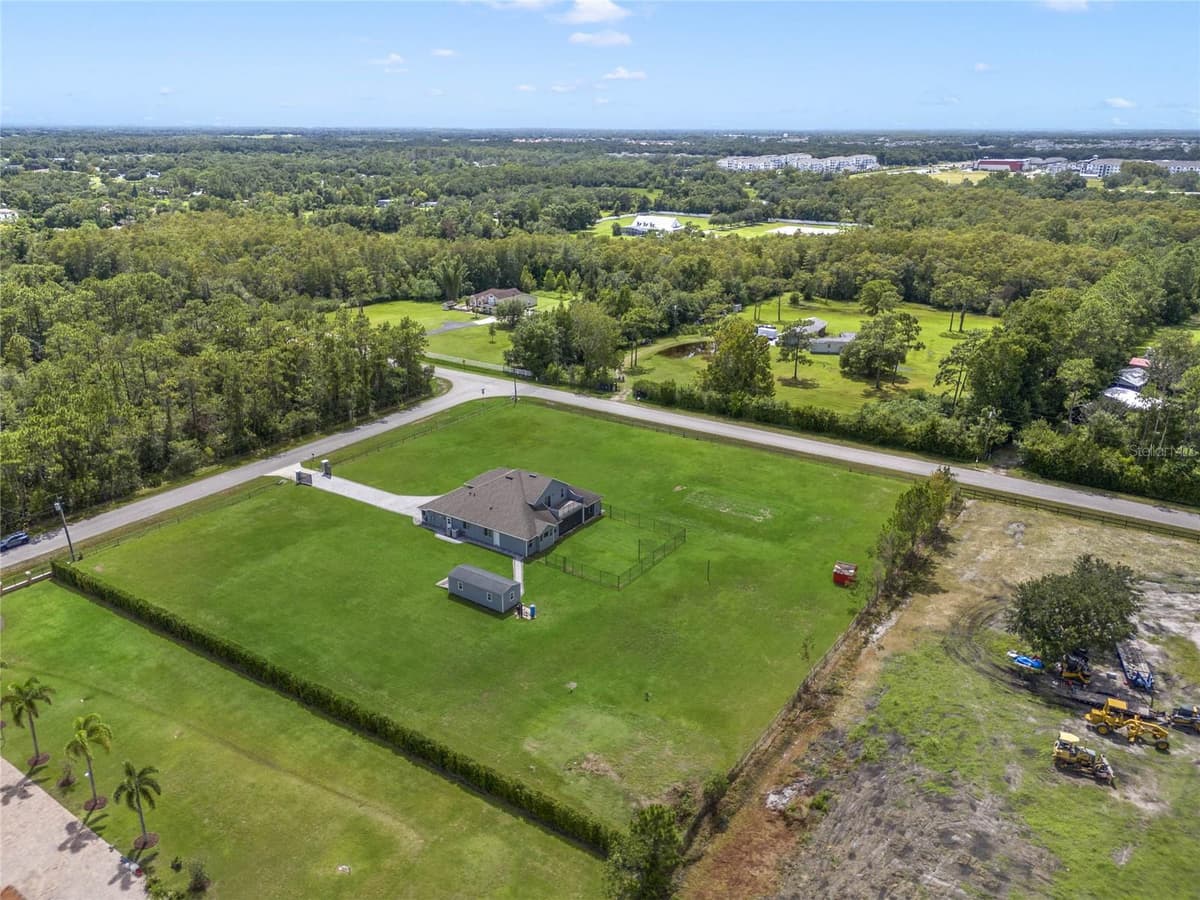 6607 WHISPERING PINES ROAD — photo 41 of 43
